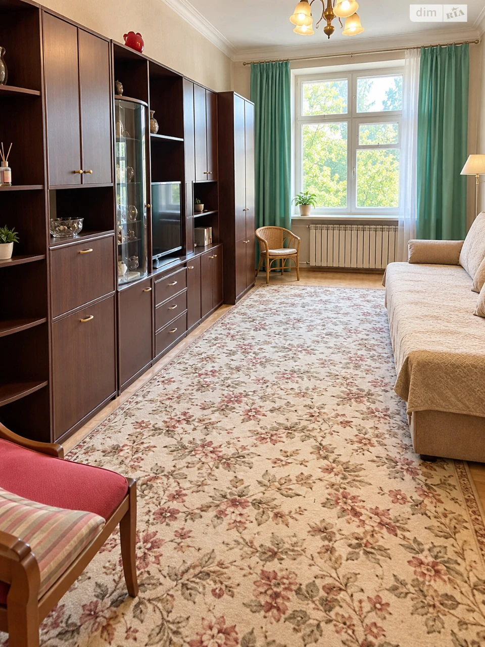 Long-Term Rental Apartment in Derzhprom