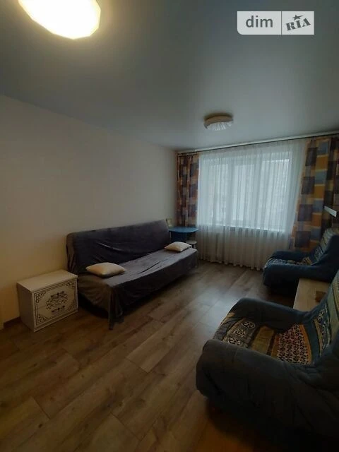 Room for sale 27.59 sq. m. on 17B Holosiivskyi Ave. • ID