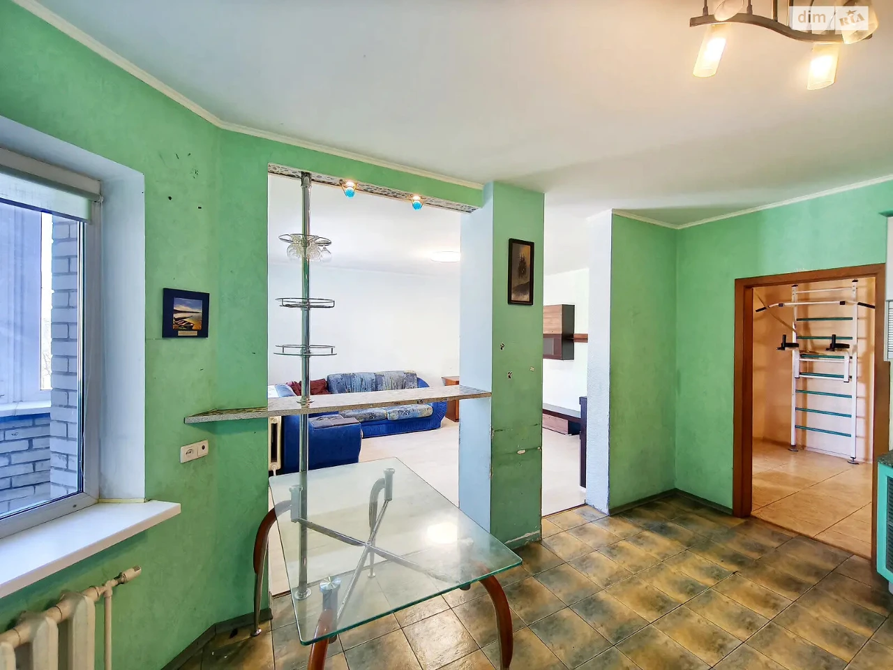 Long-Term Rental Apartment, Poznaki