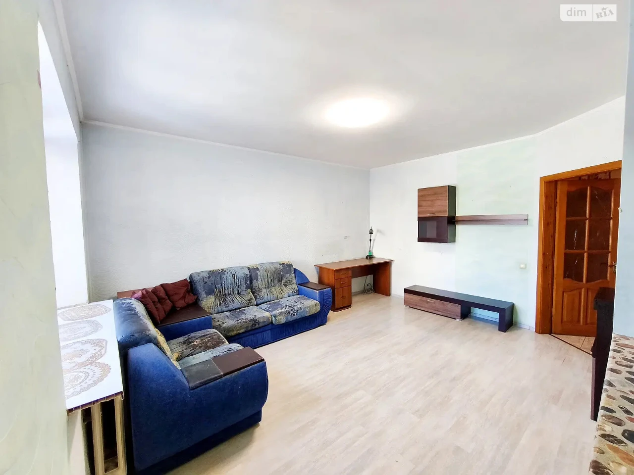Long-Term Rental Apartment, Poznaki