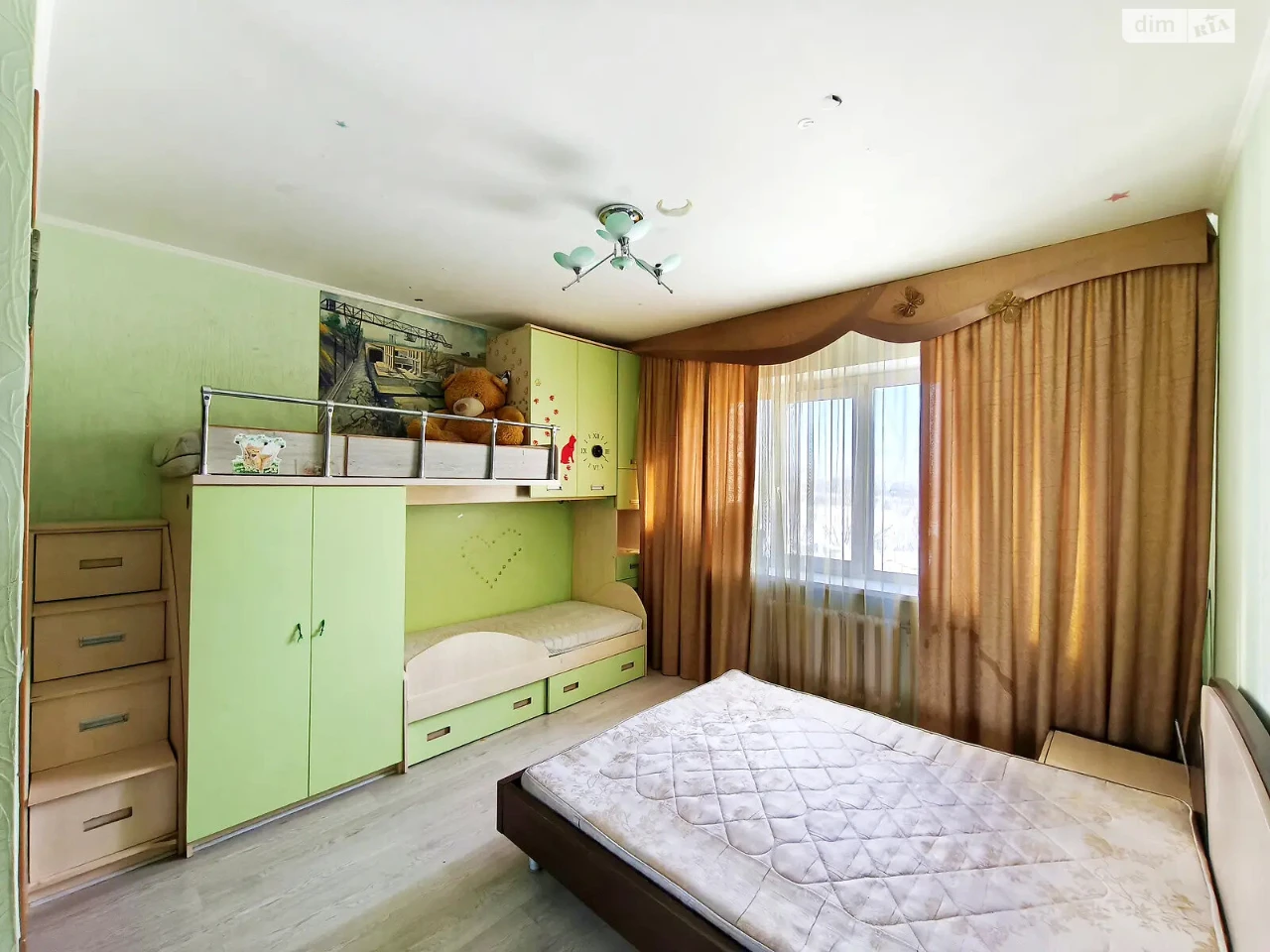 Long-Term Rental Apartment, Poznaki