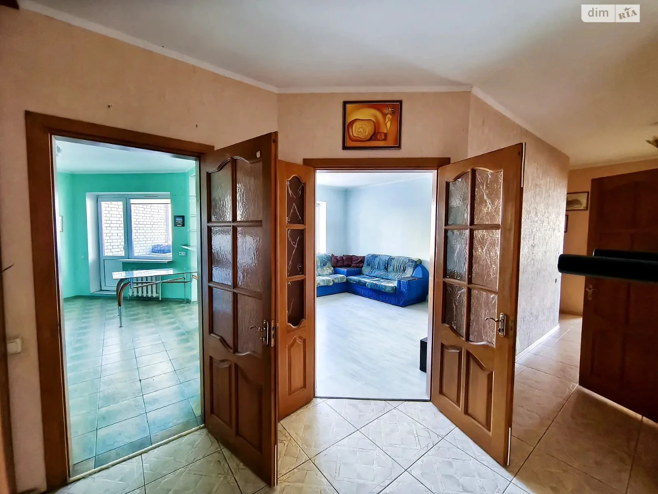 Long-Term Rental Apartment, Poznaki