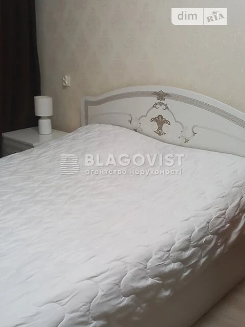 Sale of 2-room apartment 39 sq. m. on Svyatoslav Khorobryho St. 8 •