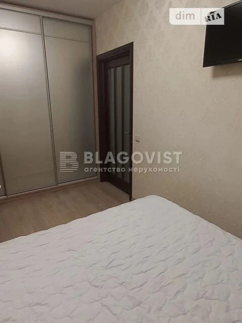 Sale of 2-room apartment 39 sq. m. on Svyatoslav Khorobryho St. 8 •
