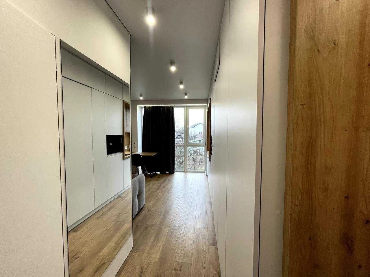 Long-term Rental | No Commission | Pet-friendly | Concierge Service