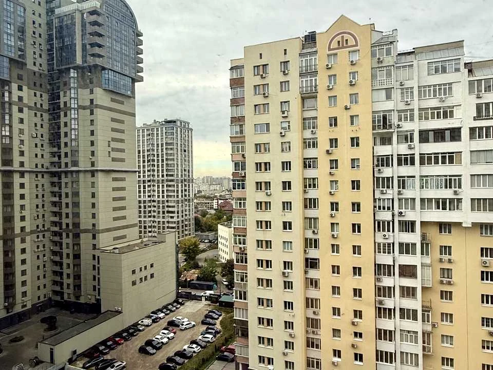 Apartment. Andriy Verkholyad Street, Kyiv