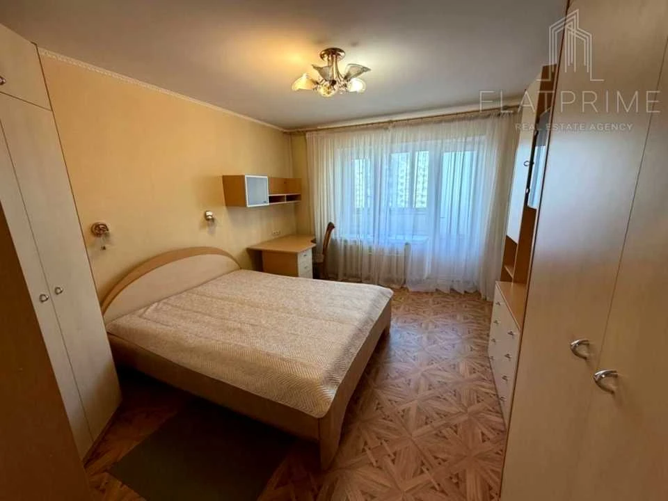 Квартира. Київ, вулиця Левка Лук'яненка