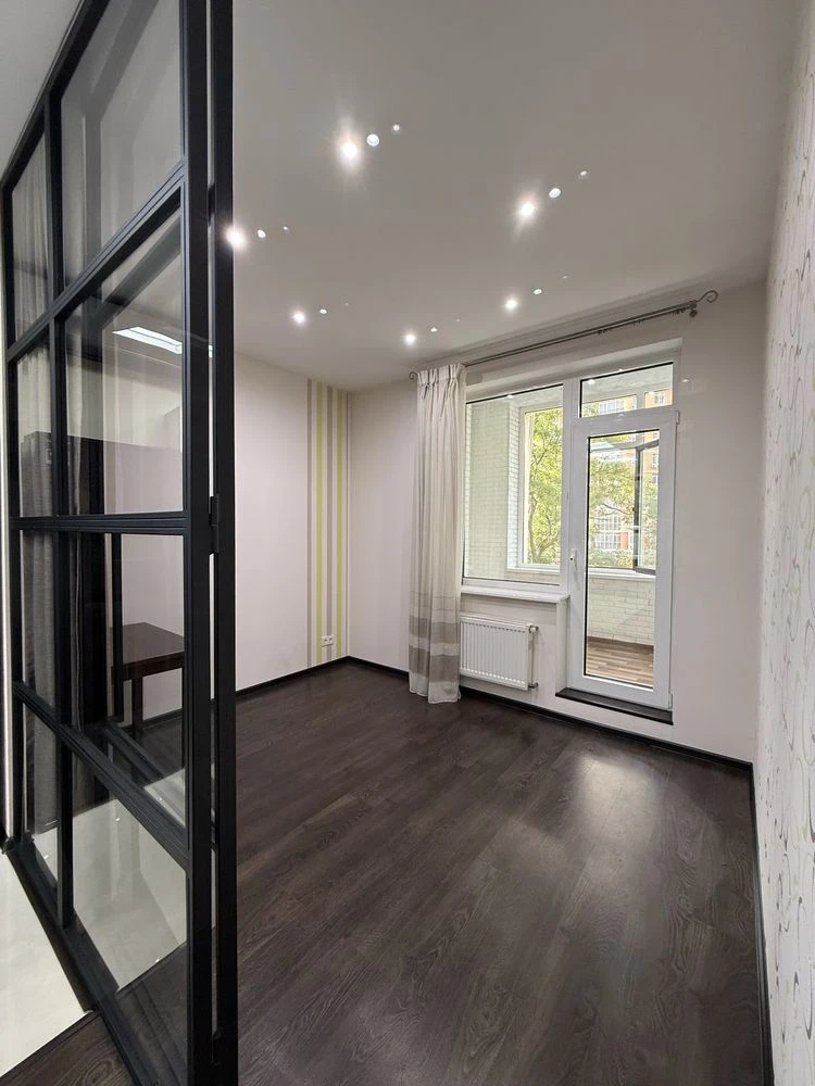Sale of a 2-bedroom apartment 70 m² | 2 Zhemchuzhina | 3rd floor |