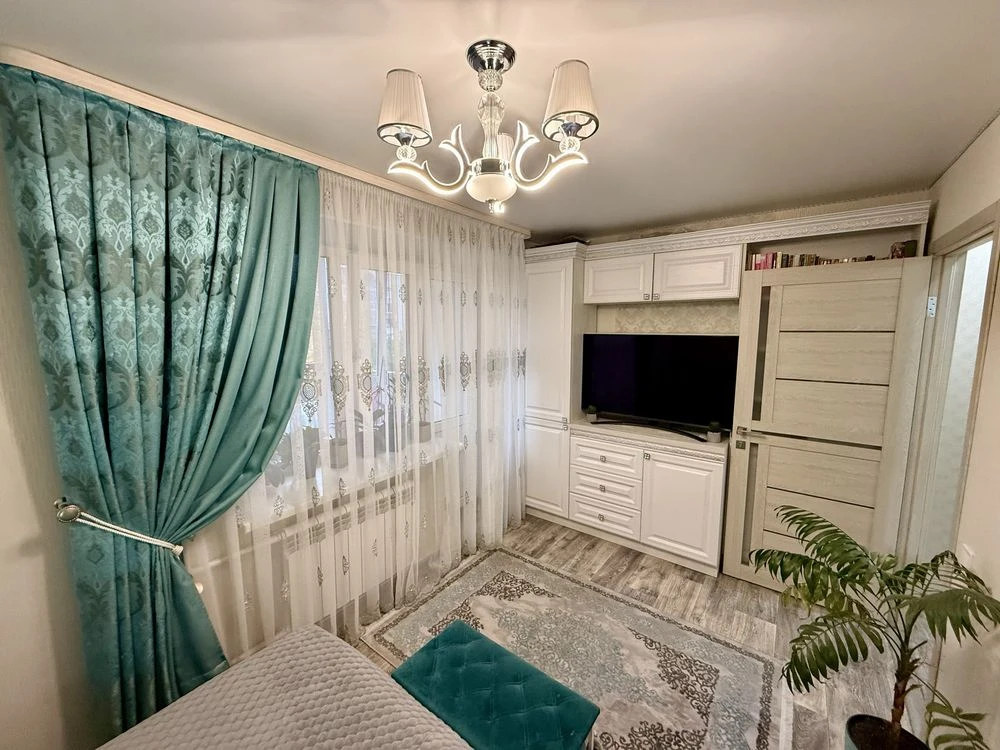 Продажа квартиры на улице Антонова