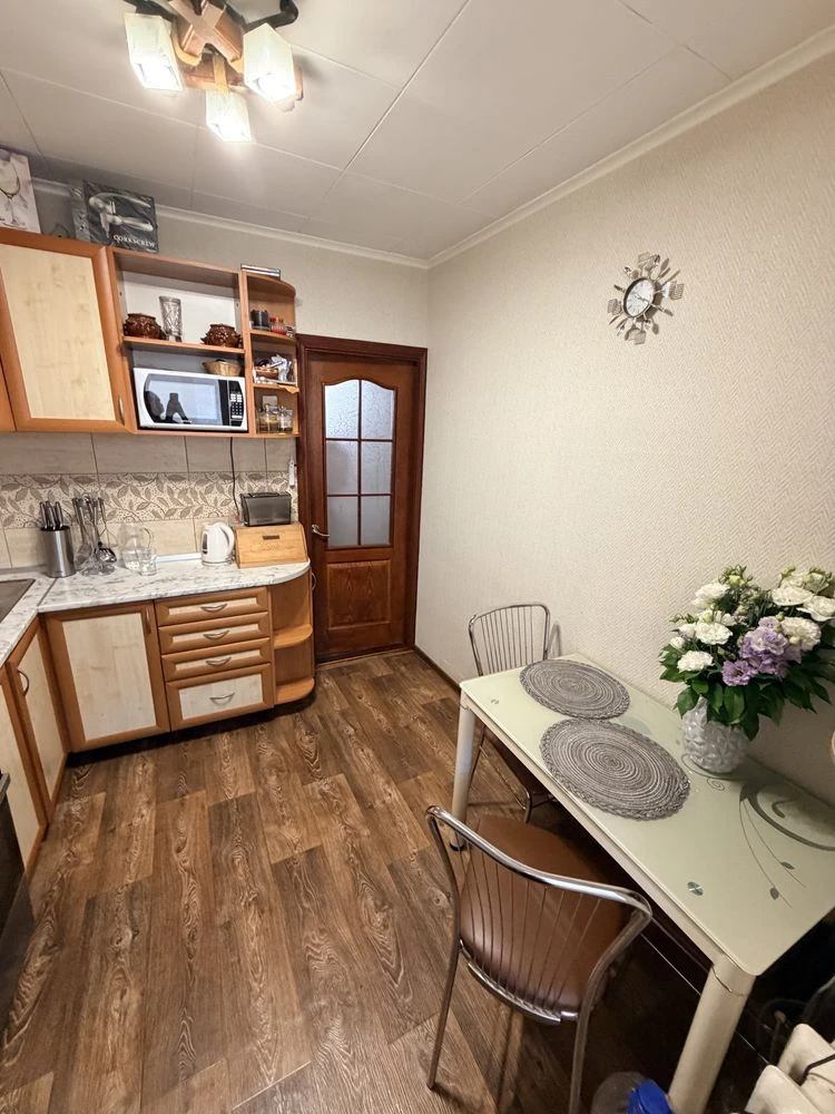 Продажа 1-комнатной квартиры в центре города, ул. Леся Украины