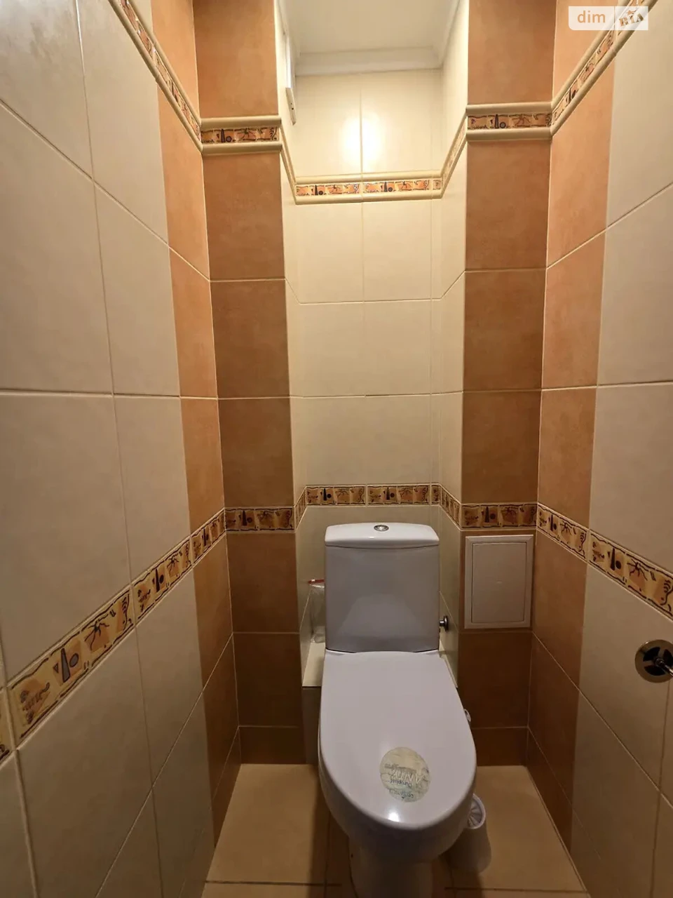 Long-Term Rental Apartment, Poczynki