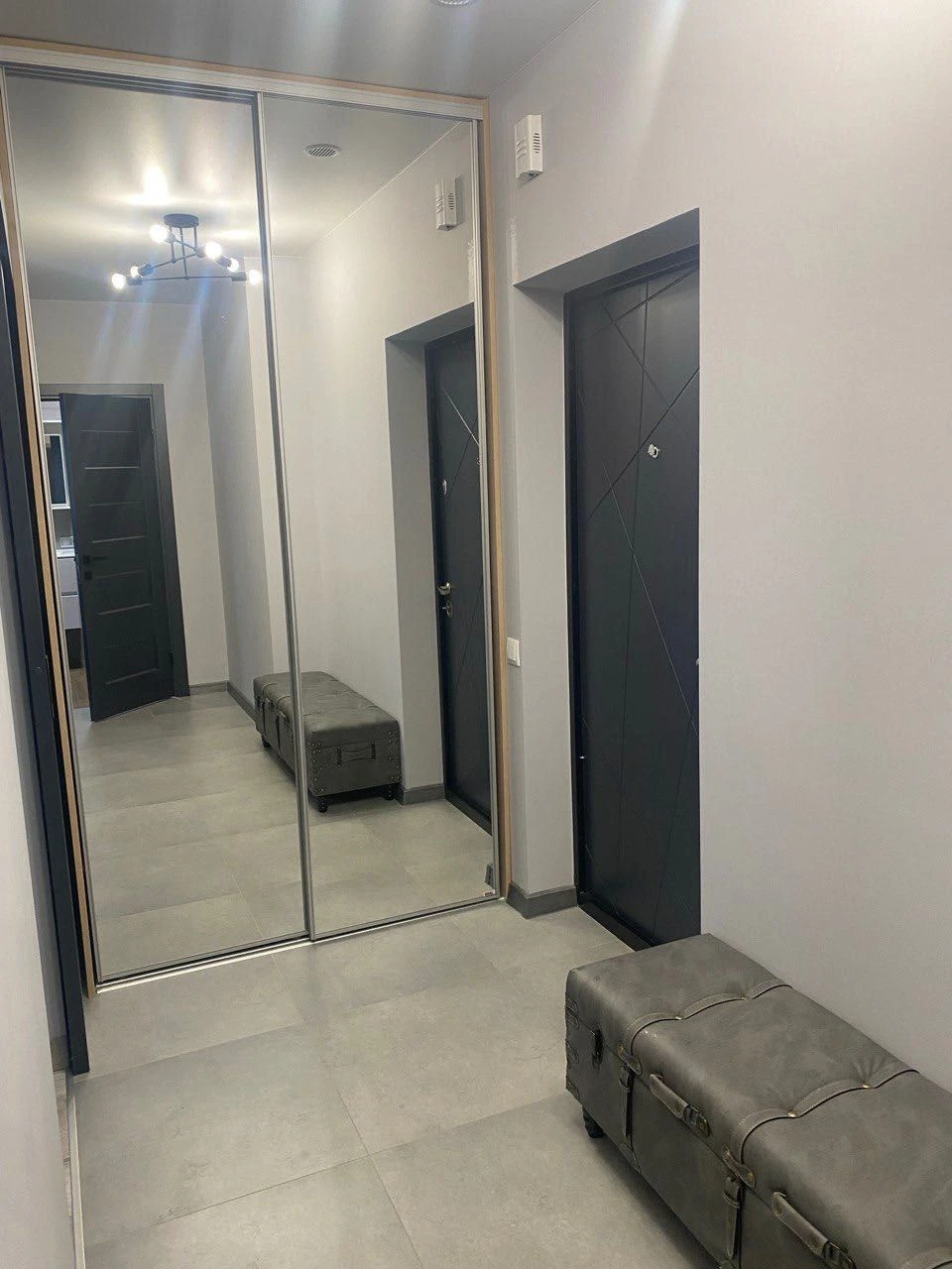 Продажа 1-комнатной квартиры 44 м2 с ремонтом, проспект Відрадний 2.