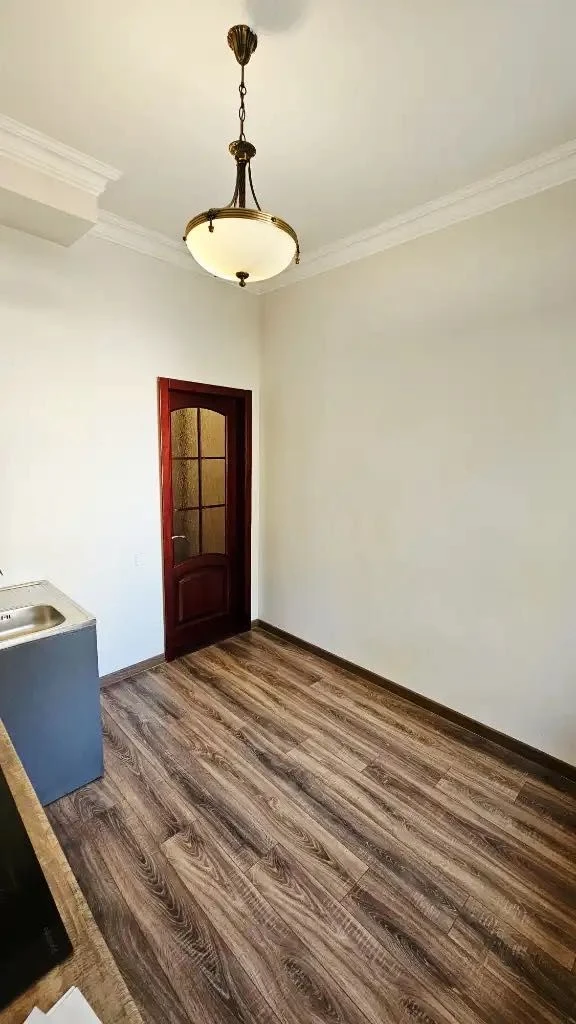 For Sale 3-room apartment at Яворницкого пр. 90, Park Glob
