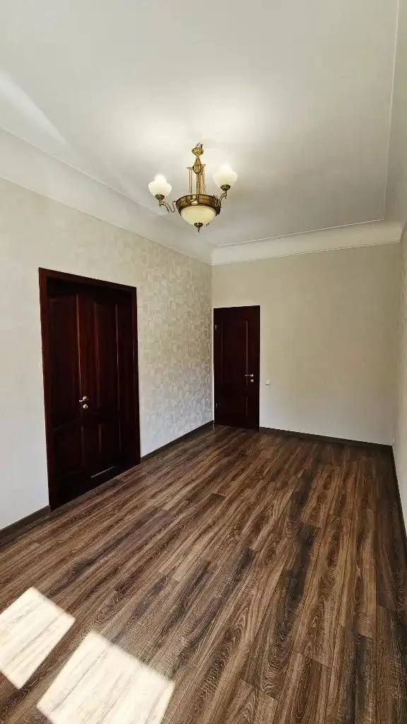 For Sale 3-room apartment at Яворницкого пр. 90, Park Glob