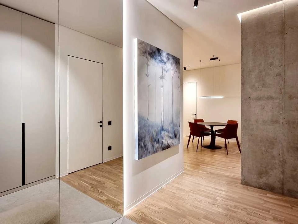 Apartment. Dnipro, Naberezhna Perevomohy st.