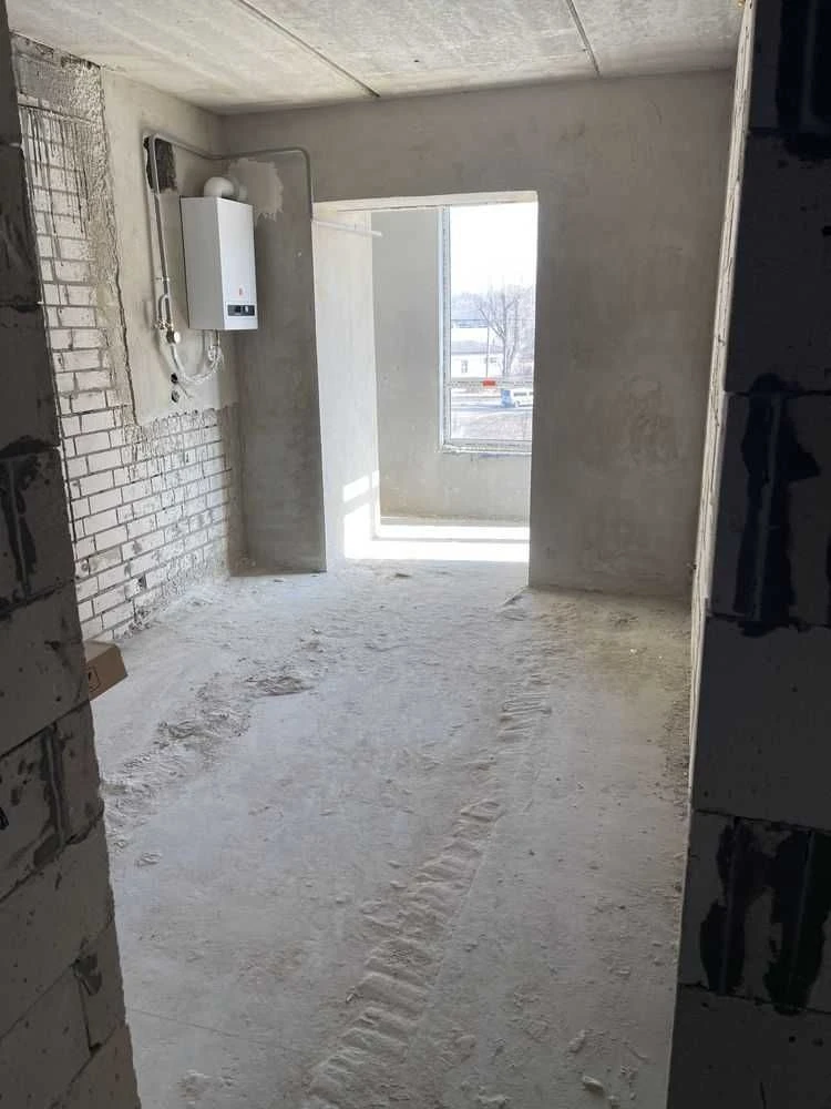 Продається 1-кімнатна квартира з автономним опаленням в