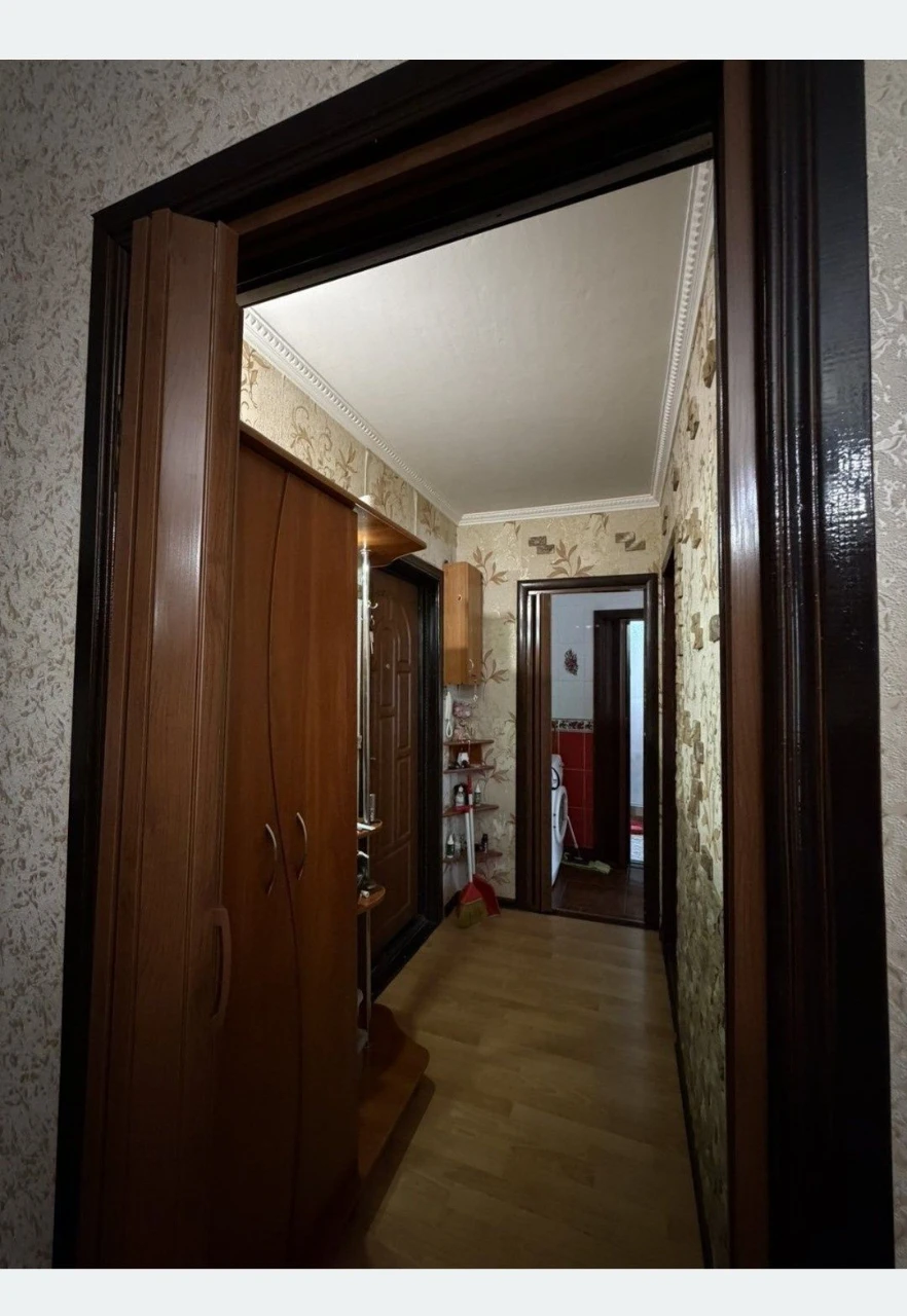 Sale of a 3-room apartment. Mir Avenue.