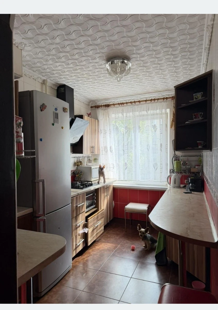 Sale of a 3-room apartment. Mir Avenue.