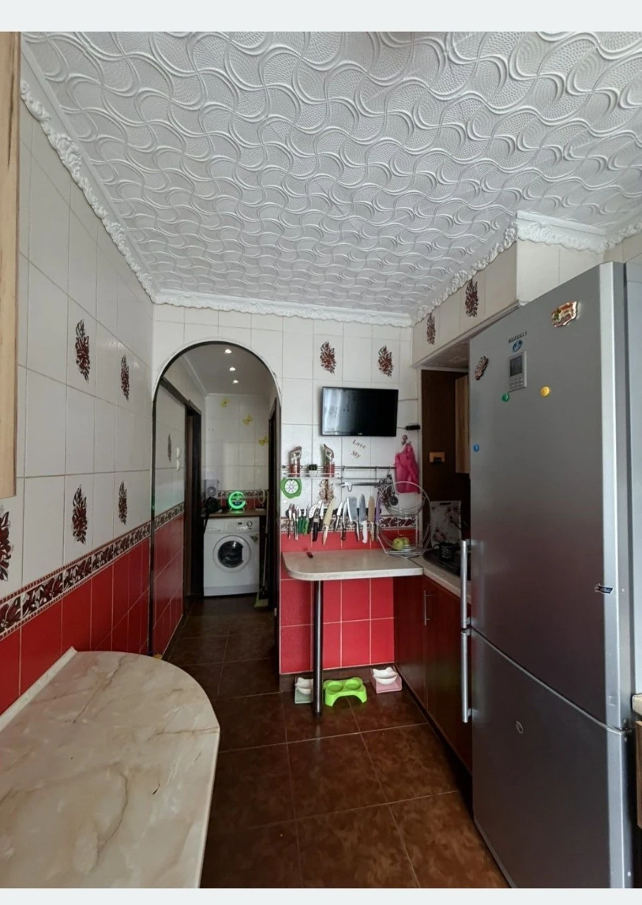 Sale of a 3-room apartment. Mir Avenue.