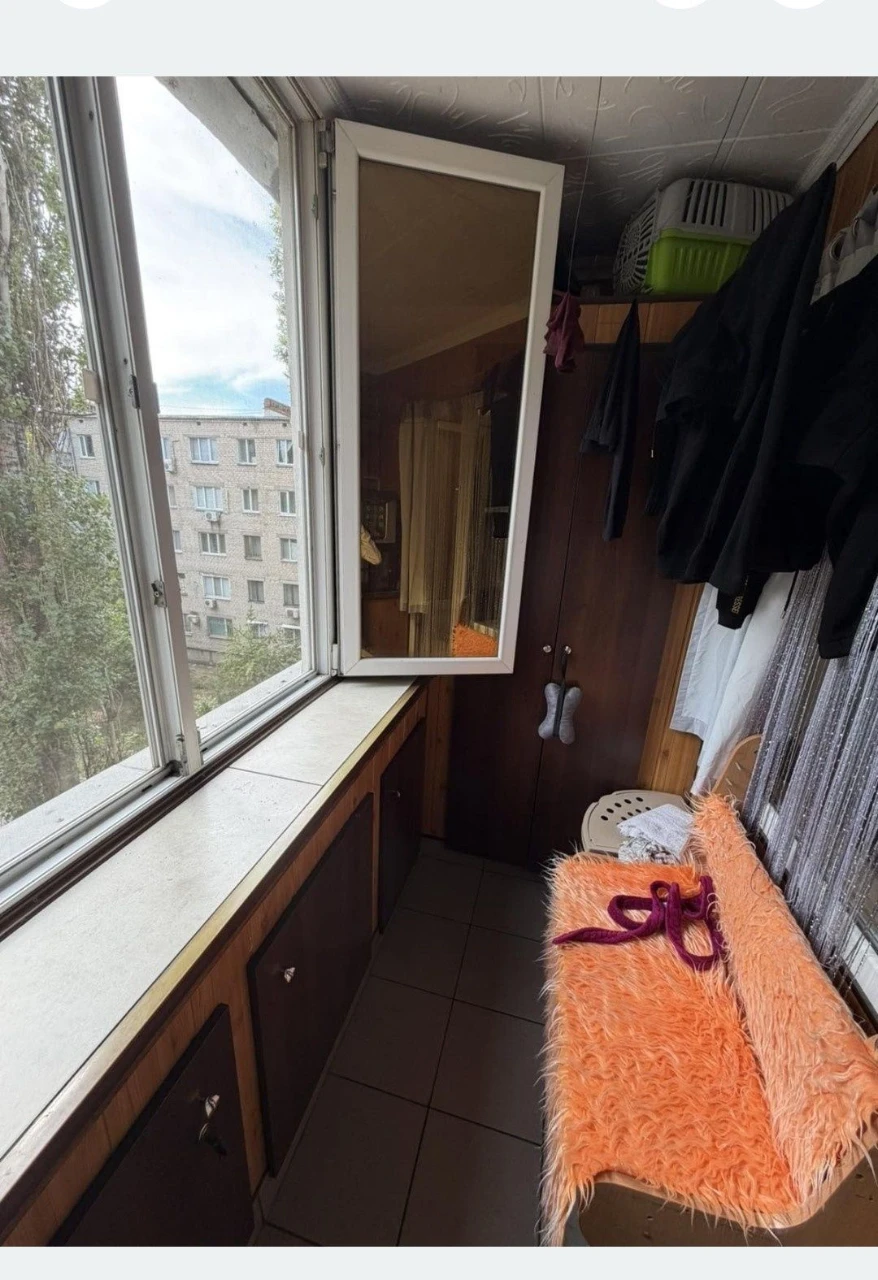 Sale of a 3-room apartment. Mir Avenue.