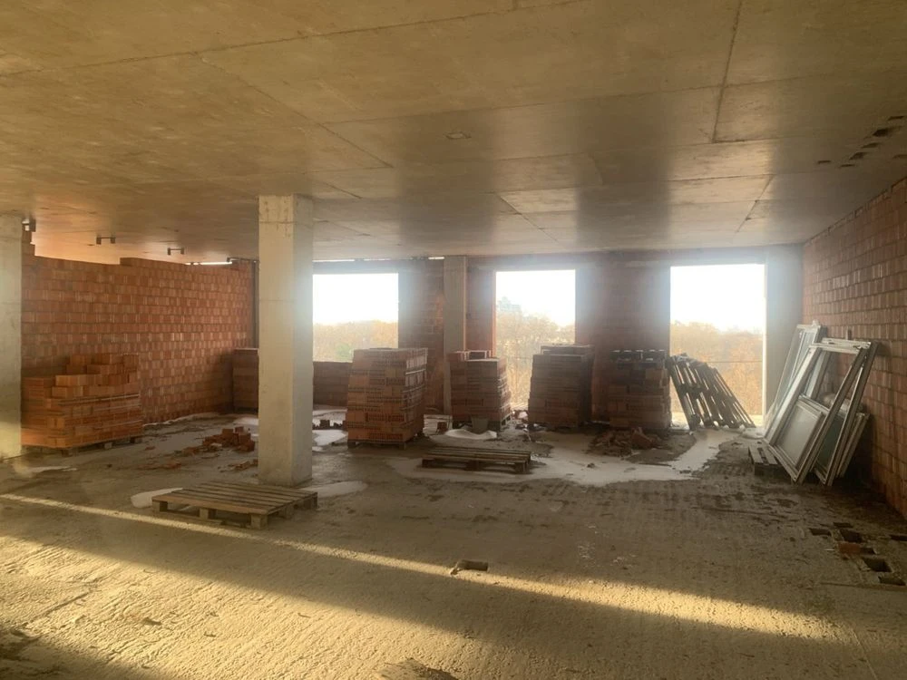 Apartment in ЖК Лидерсовский, near park and sea.