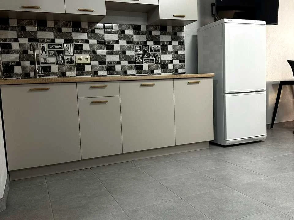 Apartment. Odessa, Nebesnoy Sotni Prospect
