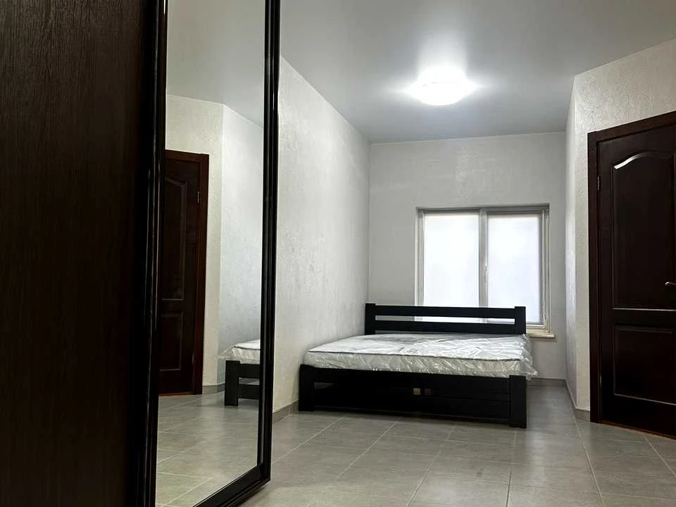 Apartment. Odessa, Nebesnoy Sotni Prospect