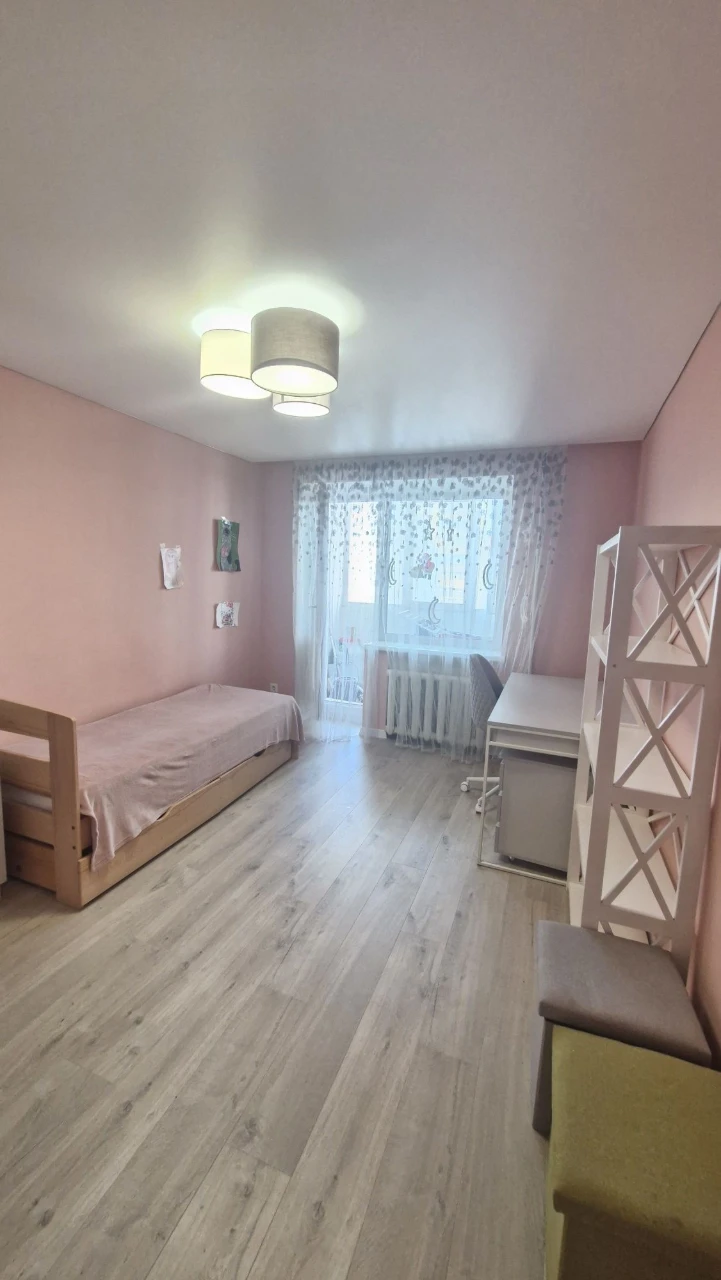 Sale of a 3-room apartment near Magellan