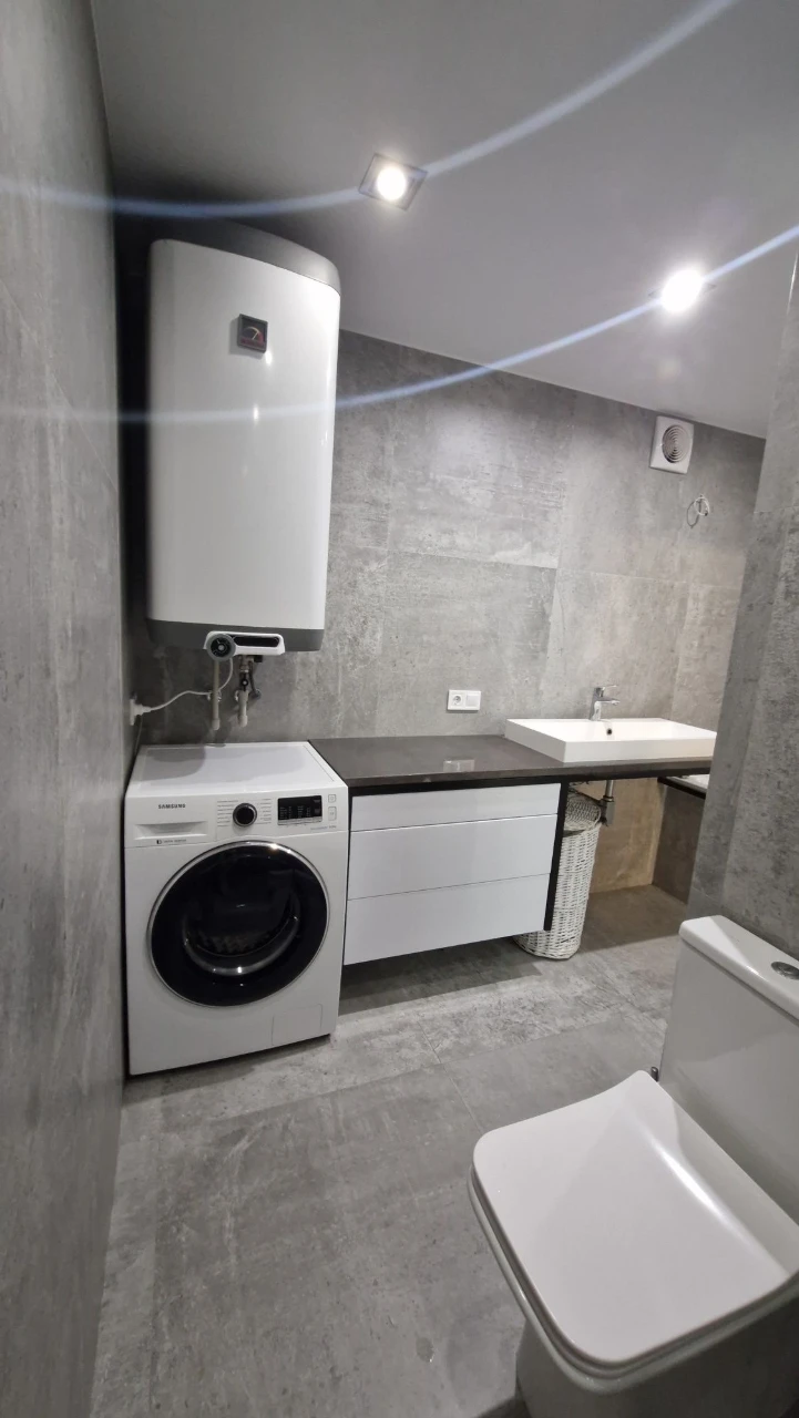 Sale of a 3-room apartment near Magellan