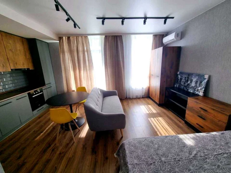 Apartment. Brest Street, Kyiv