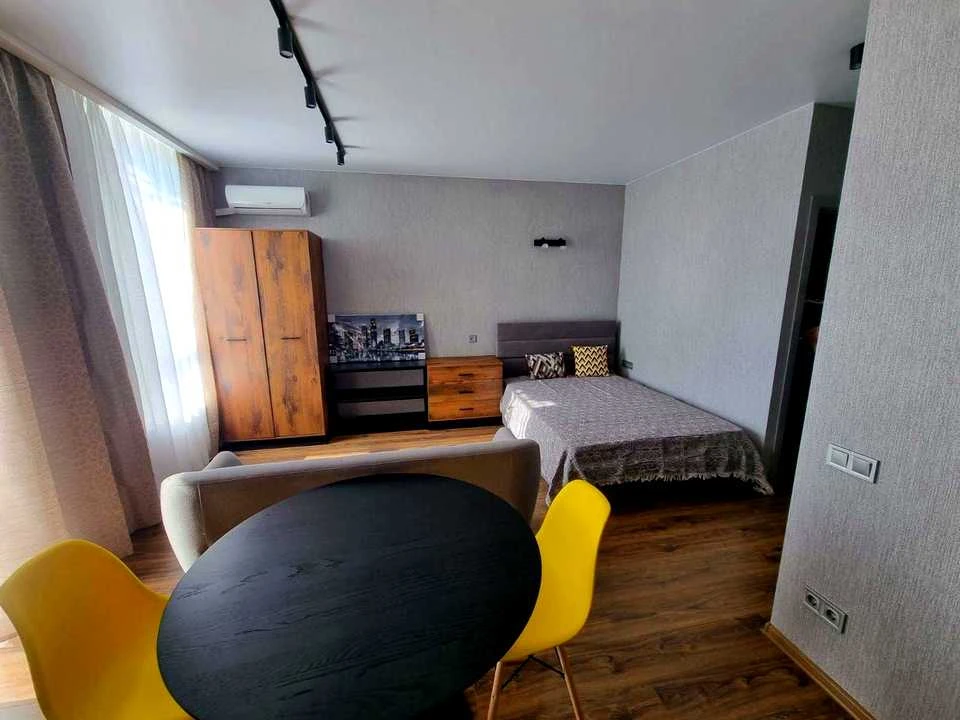 Apartment. Brest Street, Kyiv