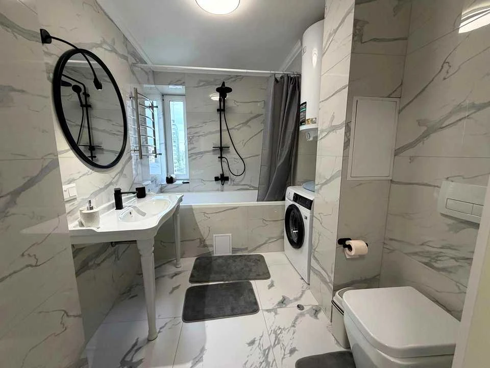 Apartment. Lesya Ukrainka Blvd, Kyiv