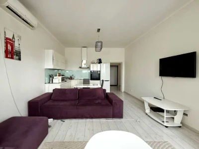 Apartment. Kyiv, Olphonetska Naborozhna st.