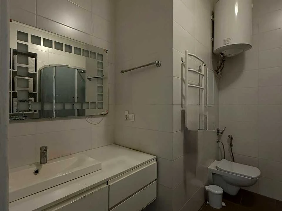 Apartment. Kyiv, Olphonetska Naborozhna st.