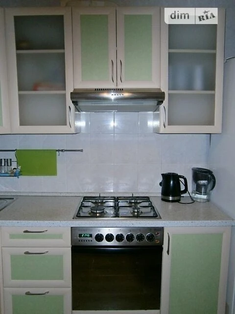 Сдается 2-комнатная квартира 58 м², улица Саксаганского, 85