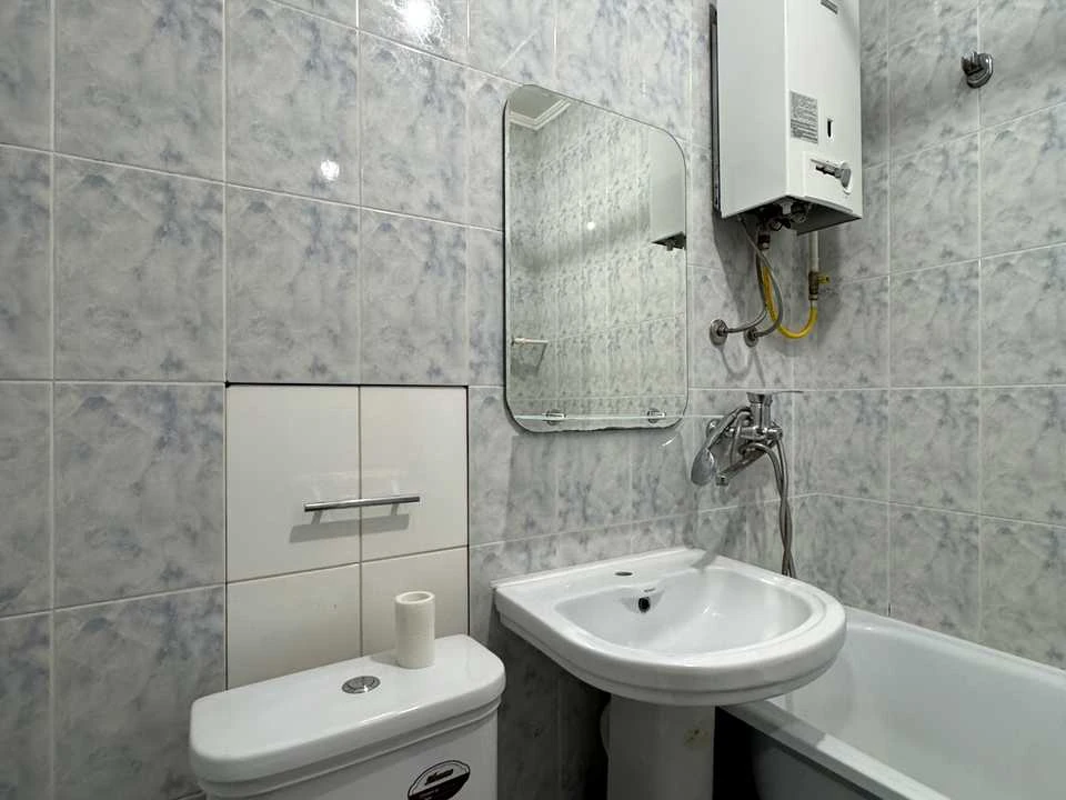 Apartment. Sergyi Litvynenko Street, Lviv