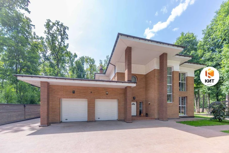 Будинок 450 м2, Лісопарк (Лесопарк), КМ Парк Хаус (Форест),1