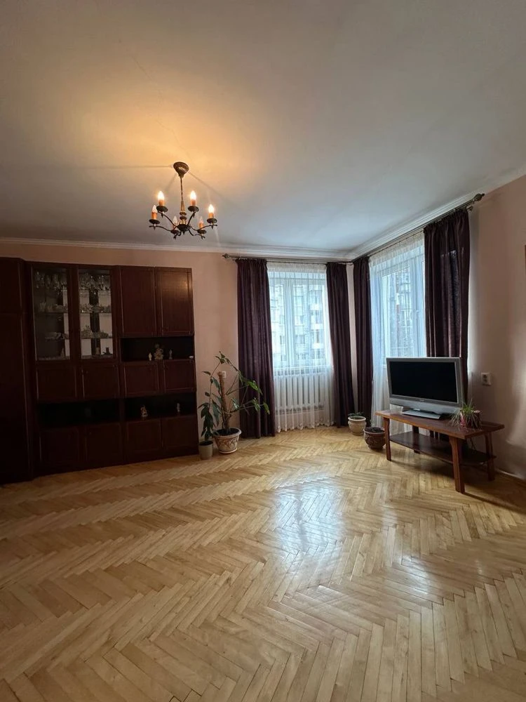 Продажа квартиры ул. Золотая (церковь Анны)