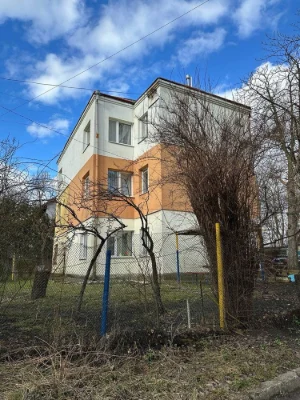 Продажа квартиры ул. Золотая (церковь Анны)