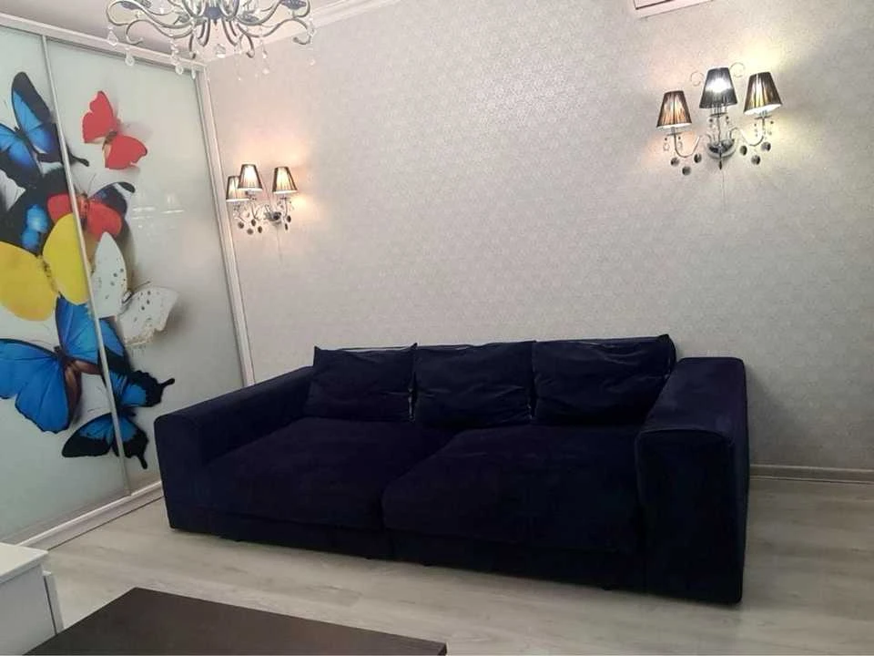 Apartment. Odessa, Oleksandra Svischa st.