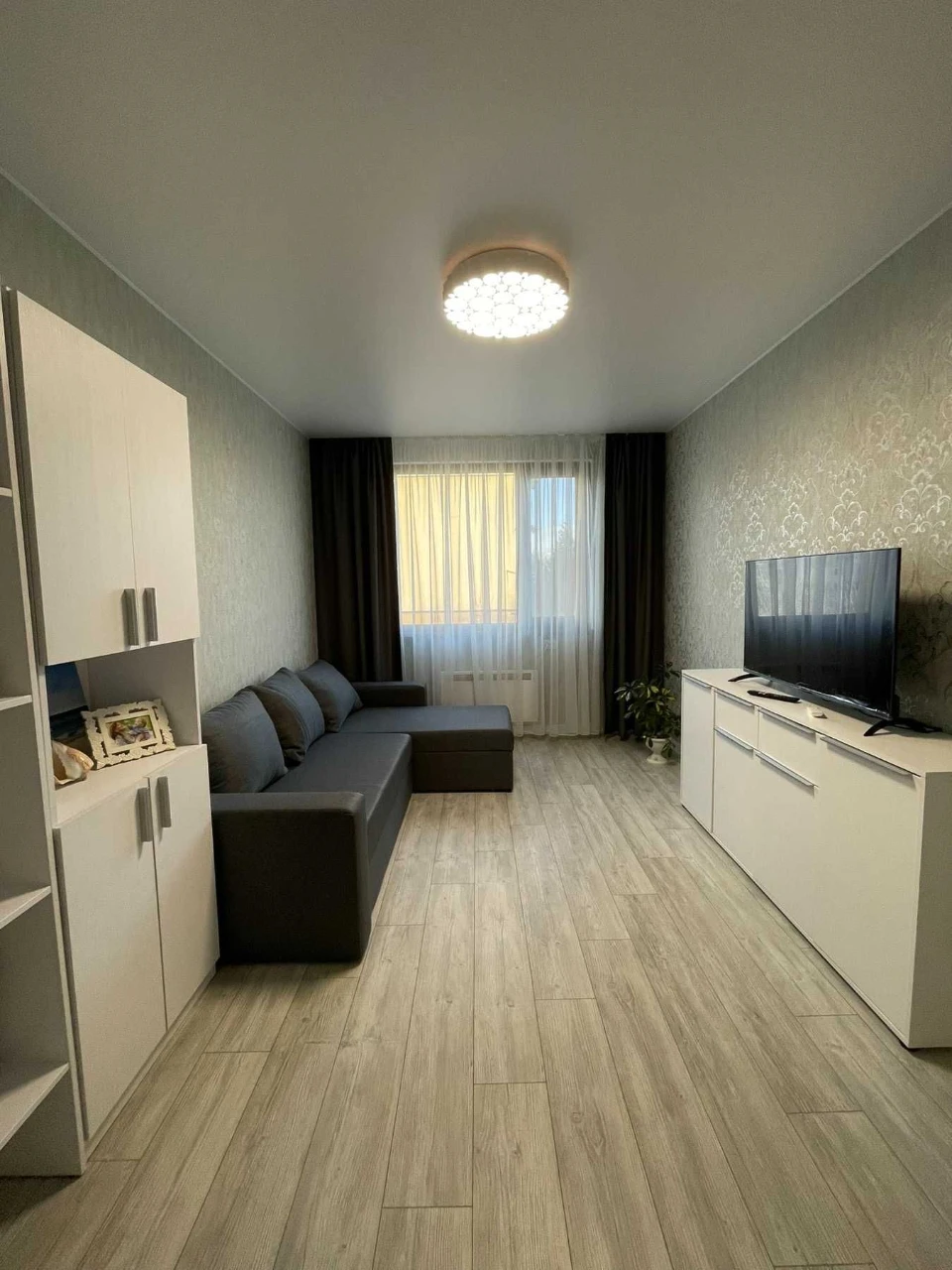Продается 1-комнатная смарт-квартира 31 м.кв, 8 марта, 128-я секция