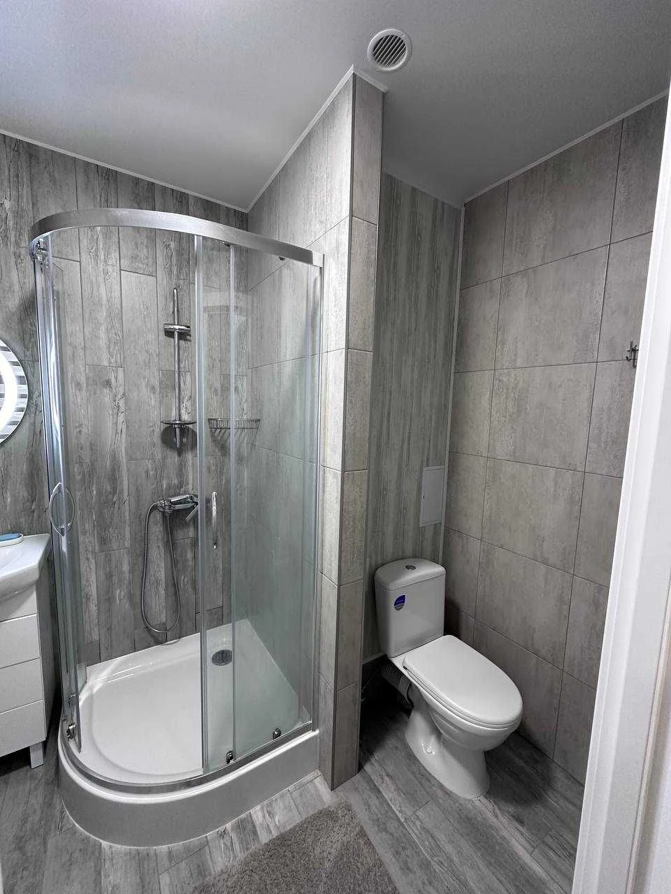 Продается 1-комнатная смарт-квартира 31 м.кв, 8 марта, 128-я секция