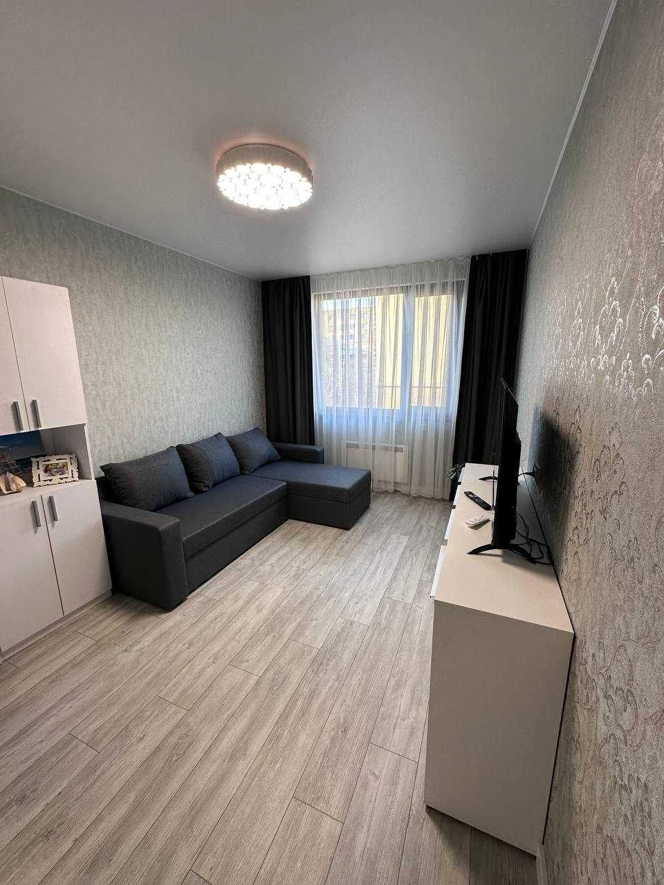 Продается 1-комнатная смарт-квартира 31 м.кв, 8 марта, 128-я секция