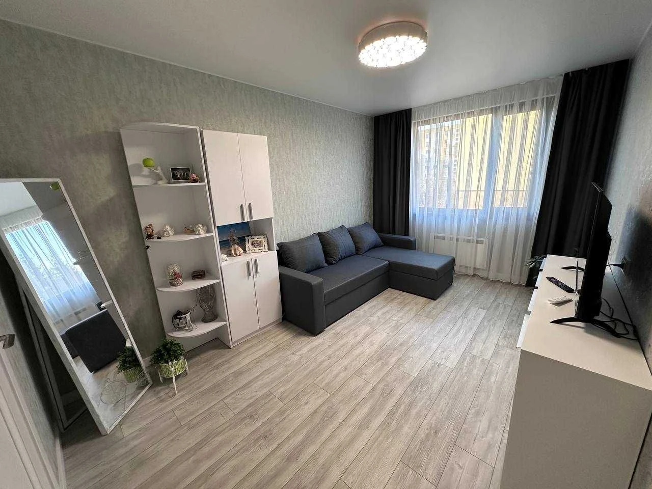 Продается 1-комнатная смарт-квартира 31 м.кв, 8 марта, 128-я секция