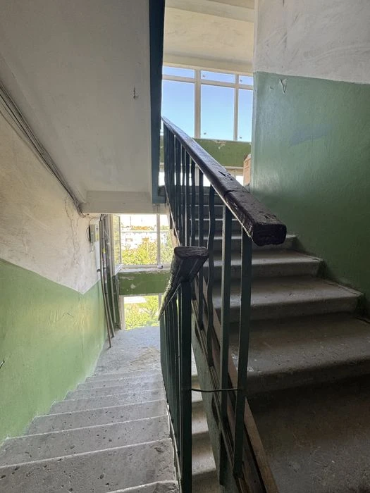 Продам 2к квартиру ул.Академика Янгеля 7