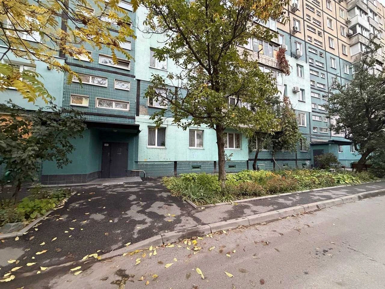 Sale of a 2-bedroom apartment on "Perevoy" residential area - 6 (Shtabnoy lane)