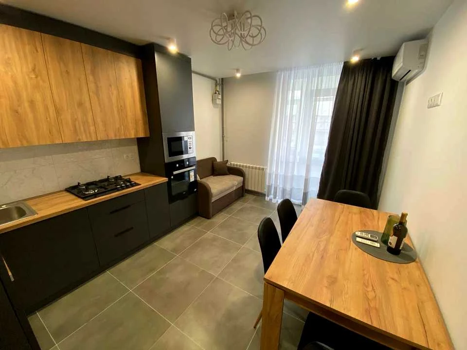Apartment. Lviv, Zelenaya st.