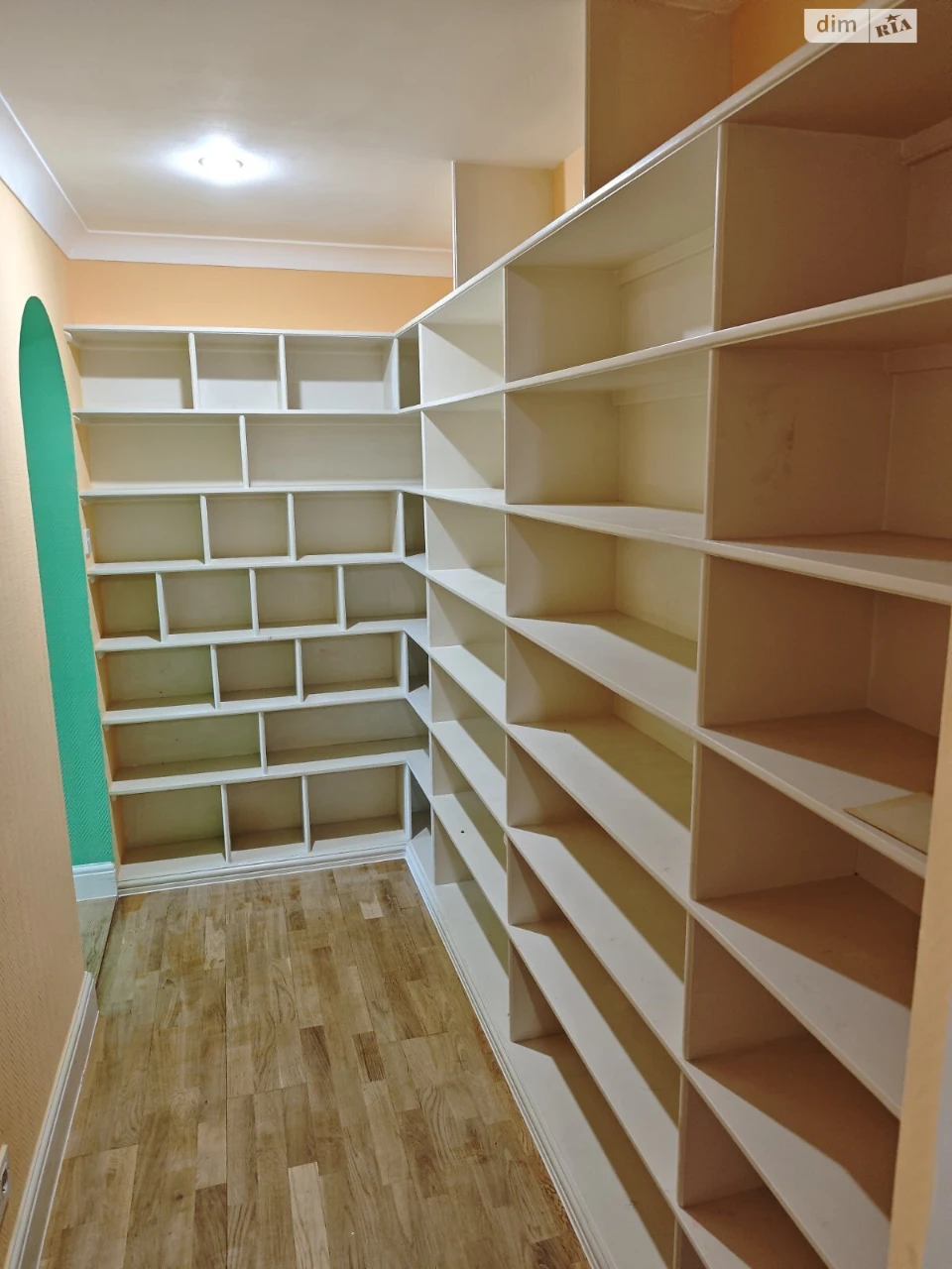 Long-Term Rental Apartment, Vytrainy Hory