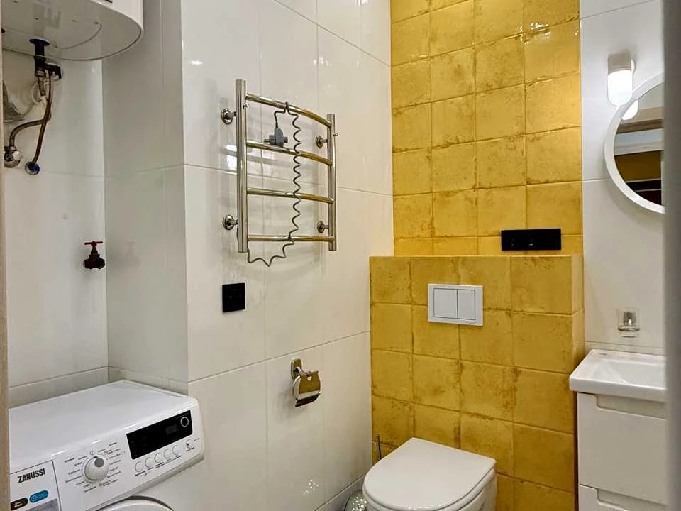 Apartment. Kyiv, Krystieriv Street