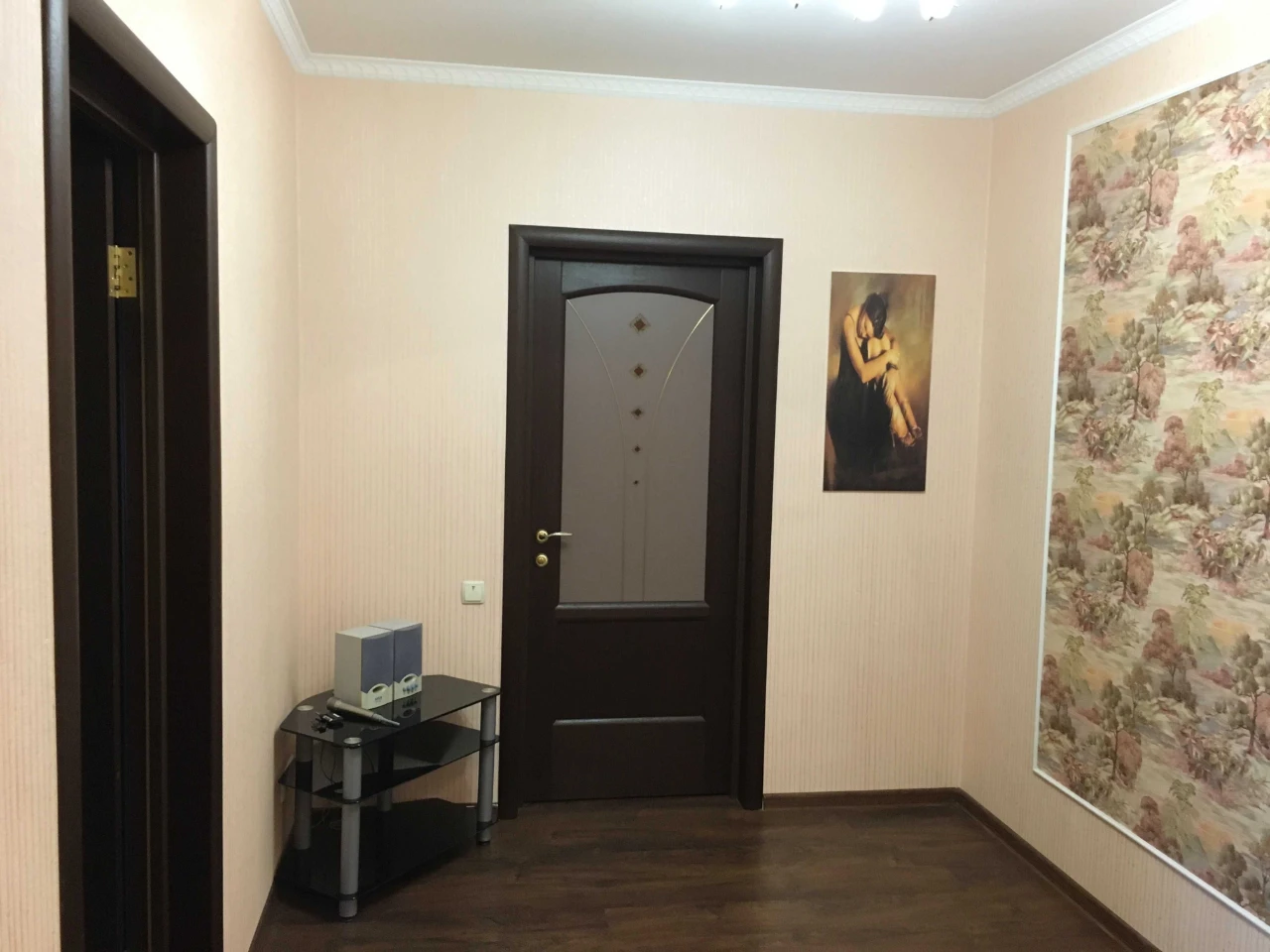 Spacious, fully furnished 2-bedroom apartment
